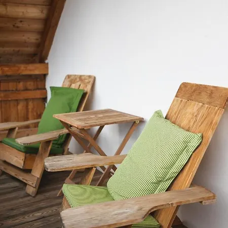 Guesthouse Novak Dvor Exterior photo