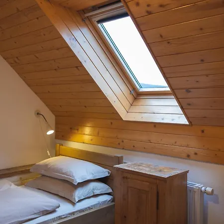 Guesthouse Novak Dvor Exterior photo